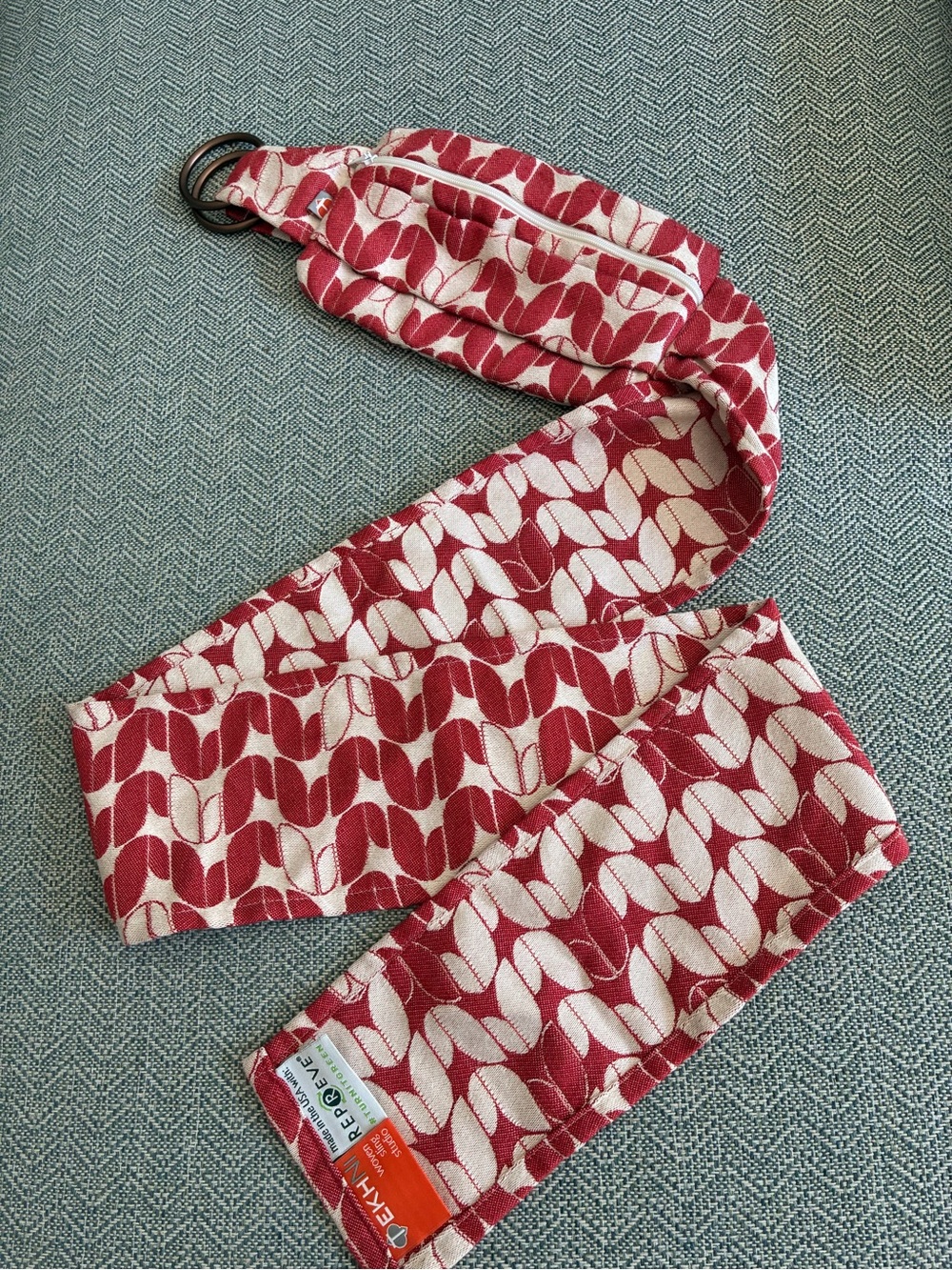 Tekhni hipsack in Laurel, woven belt bag